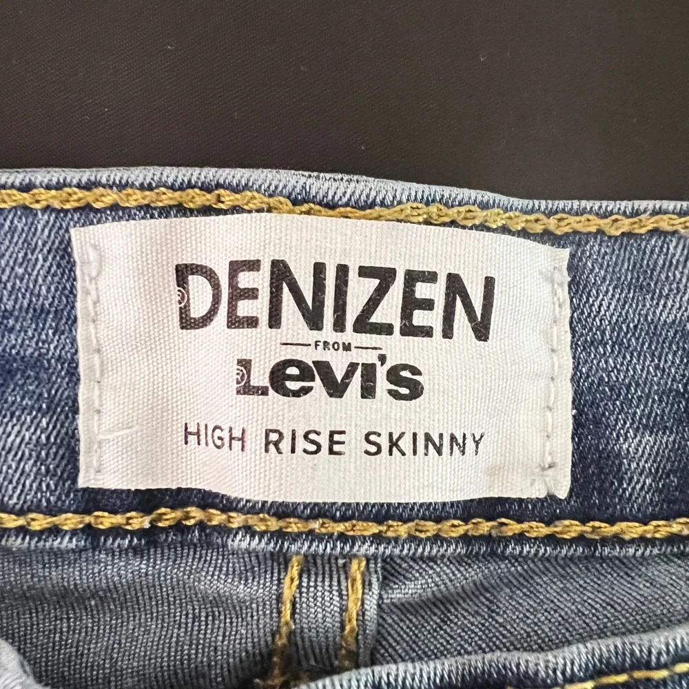 Denizen Levi's High Rise Skinny Jeans 8M Blue Medium Wash Denim Everyday